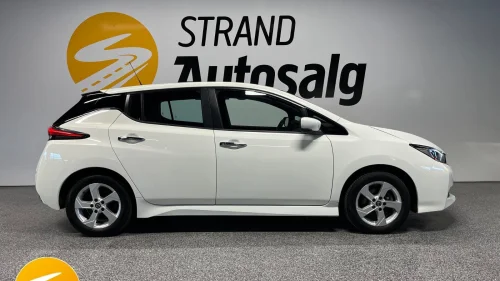 NISSAN LEAF 40kWh 40kWh Norsk Garanti t.o.m November 2027 S/V-hjul Dab+