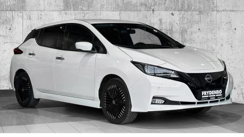 NISSAN LEAF 40kWh 39kWh N-Connecta ACC|E.PEDAL|PRO.PILOT|360|CARPLAY|LED