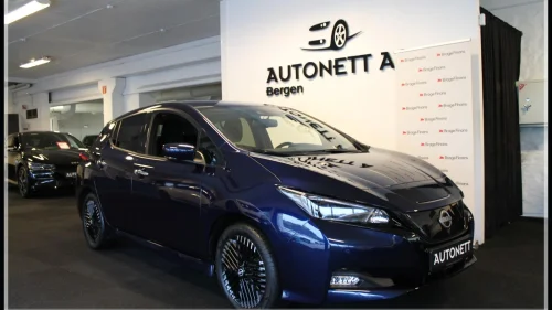 NISSAN Leaf 40kWh 39KW,FACELIFT,N-CONNECTA,V-PUMPE,360KAM.DAB+,S+V-HJUL