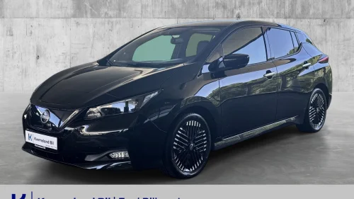 NISSAN LEAF 40kWh 40 kWh N-Connecta, 360kamera, rattvarme, navi +++