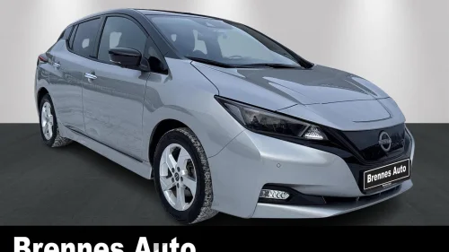 NISSAN LEAF 40kWh 40KWH N-Connecta /App/360Kamera/Ratt varme/++