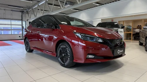NISSAN LEAF 40kWh N-Connecta, Strøken, Lav km