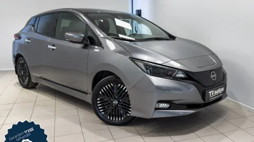 NISSAN LEAF 40kWh 39kWh N-Connecta Norsk/360.R.kam/Navi/Rattvarme/LED-lys