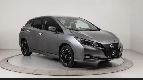 NISSAN LEAF 62kWh | ACC | 360º | RATTVARME