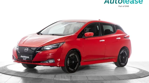 NISSAN LEAF 40kWh 39kWh N-Connecta, Kamera / Carplay ++,