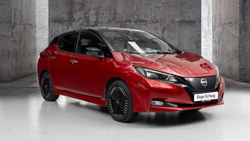 NISSAN LEAF 40kWh 39kWh N-Connecta VELHOLDT-360 KAMERA-LED LYS