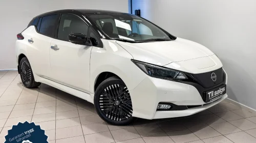 NISSAN LEAF 40kWh 39kWh N-Connecta Norsk/360.R.kam/Navi/Rattvarme/LED