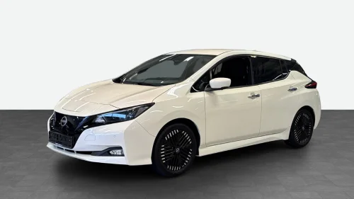 NISSAN LEAF 40kWh 39kWh N-Connecta L.Klar /360 kamera/Delskinn/Norsk Bil