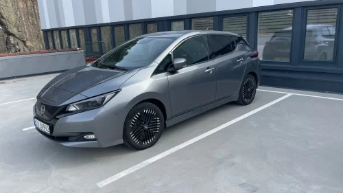 NISSAN LEAF 40kWh 39kWhConnectaFacel.Carplay360v.Pumpe,autklima,nyservice