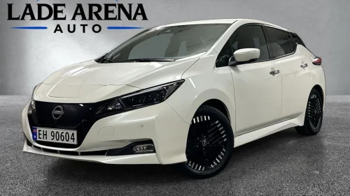 NISSAN Leaf 40kWh e+ 40kWh N-Connecta ACC|360|Keyless|CarPlay|Rattvarme