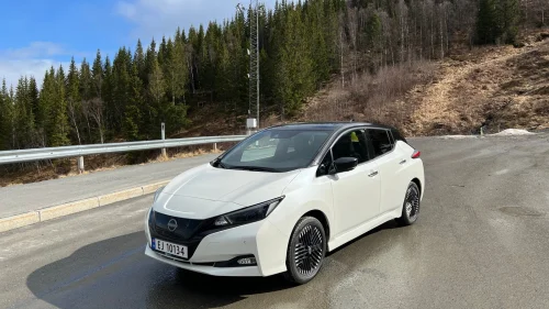 NISSAN LEAF 62kWh e+ Tekna 59kWh / Nybilgaranti / Toppmodell
