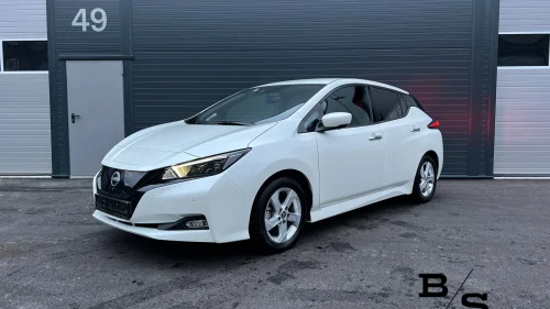 NISSAN LEAF 40kWh 40kWh N-Connecta 360Kamera/DAB/ACC++