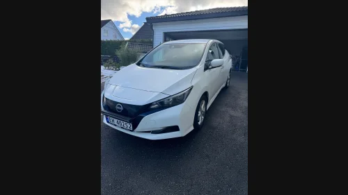 NISSAN LEAF 40kWh 39kWh Visia