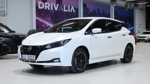 NISSAN LEAF 62kWh 59kwh 217HK e+ Tekna
