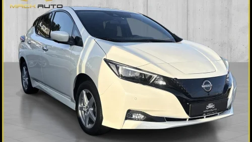 NISSAN LEAF 62kWh 62kWh/218HK/395WLPT/N-connecta/Delskinn/BT/Navi/360*