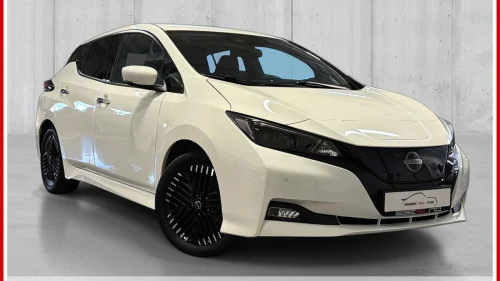 NISSAN LEAF 40kWh 40kWh N-Connecta ACC/360/PDC/Navi/LED/Keyless/Garanti!