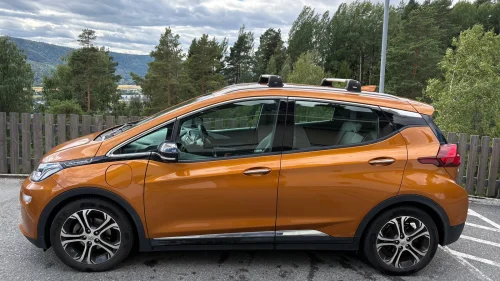 OPEL Ampera-e Premium/520km/Garanti 2030/Skinn/Cruise/Rattvarme/Bose