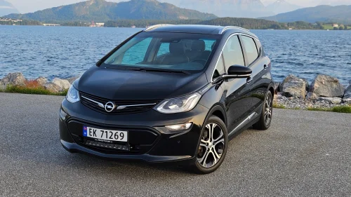 OPEL Ampera-e Premium. Skinn,Bose lyd,nypolert,nye bremser og EU-god
