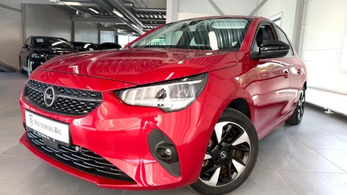 OPEL CORSA Elegance- LAV-KM- Navigasjon- Ryggekamera- Se-Her!