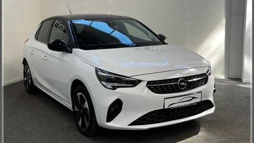 OPEL CORSA Business Elegance Rattvarme ACC Navi DAB Kamera Carplay