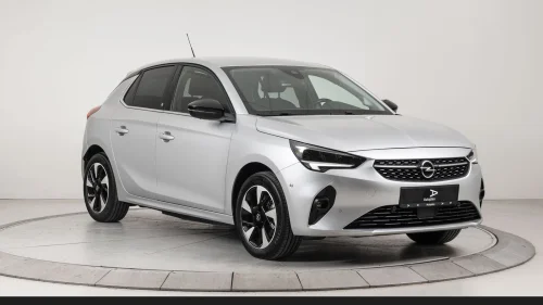 OPEL CORSA Cruise Kamera DAB BT Rattvarme