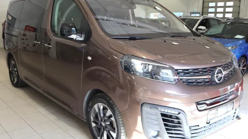 OPEL ZAFIRA LIFE LIFE 75kWh L2 Elegance 8-seter m/6xIsofix/Kamera/Skinn