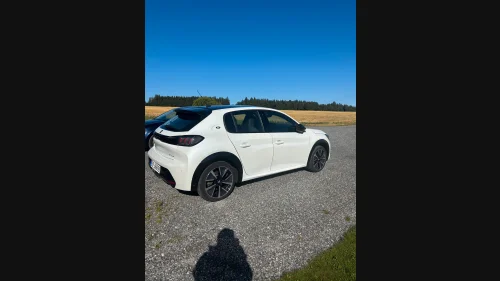 PEUGEOT 208 GT Line 136hk