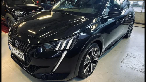 PEUGEOT 208 GT-LINE/KUN 1 EIER/AUT/PANO/R-KAM/NAVI/DAB/EU-OK 3/28!