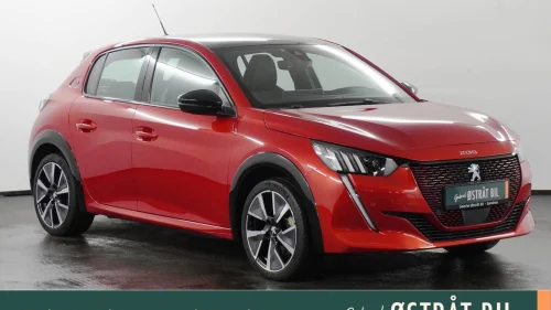 PEUGEOT 208 GT Line 136hk/Glasstak/Navi./335 km. rekkevidde/
