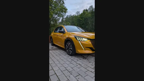 PEUGEOT 208 GT Line 136hk