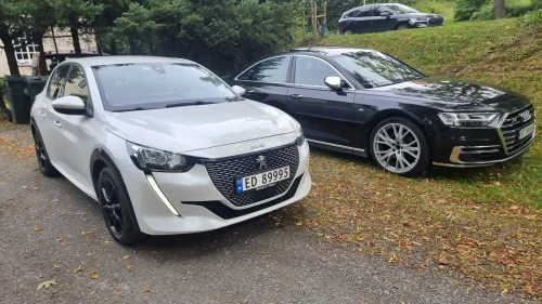 PEUGEOT 208 Allure 136hk //Cruise //LED //KEYLESS //NAVI //340km