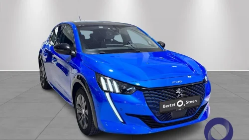 PEUGEOT 208 e-208 GT / ADAPTIV CRUISECONTROL/ ++ /