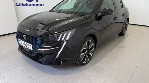 PEUGEOT 208 e-208 GT / PANORAMA / ADAPTIVE CRUISE / LED