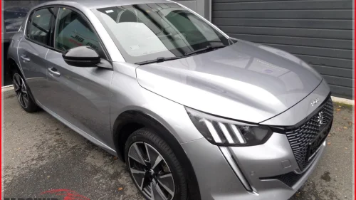 PEUGEOT 208 GT LINE LAV KM PEN BIL VELUTSTYRT