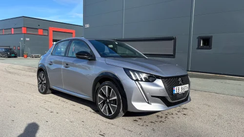 PEUGEOT 208 GT Line 136hk/3D-Cockpit/340km/Carplay/Isofix