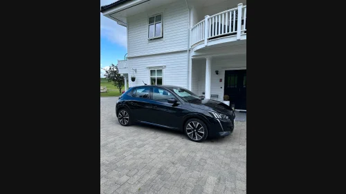 PEUGEOT 208 GT Line 136hk