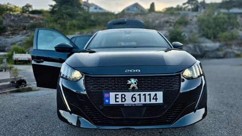 PEUGEOT 208 GT Line 136hk