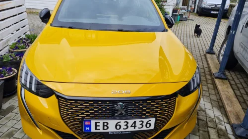 PEUGEOT 208 GT line 136hk