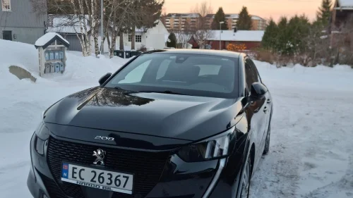 PEUGEOT 208 GT 136hk