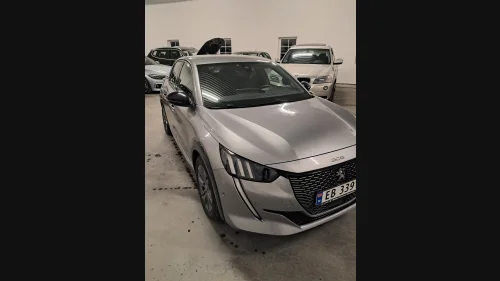PEUGEOT 208 GT 136hk ACC 360 336 KM 50KW EU OK 2027