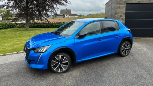 PEUGEOT 208 GT Pack 136hk