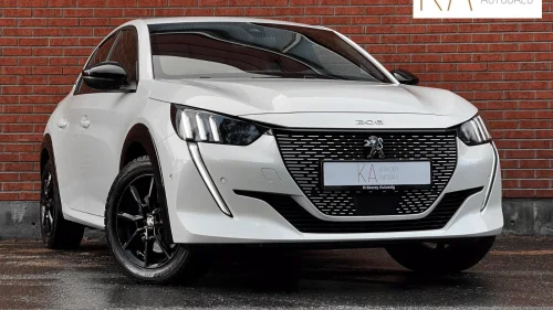 PEUGEOT 208 50KW 340KM/GT-PACK/ADAPTIVE CRUISE/KAMERA/CARPLAY