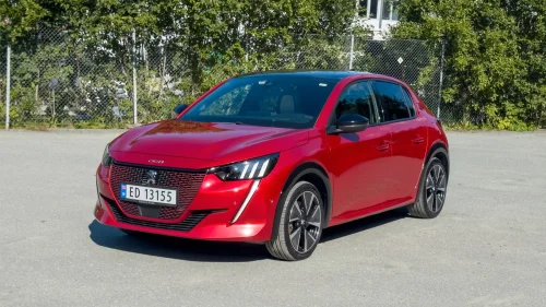 PEUGEOT 208 GT Pack 136hk