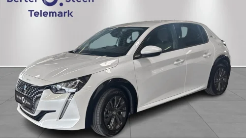 PEUGEOT 208 Allure | Lav KM