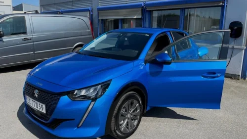 PEUGEOT 208 Allure