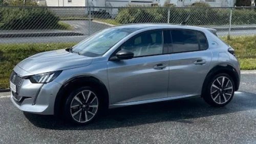 PEUGEOT 208 GT 136hk