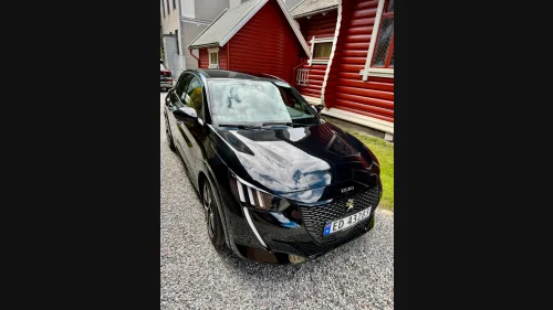 PEUGEOT 208 GT 136hk