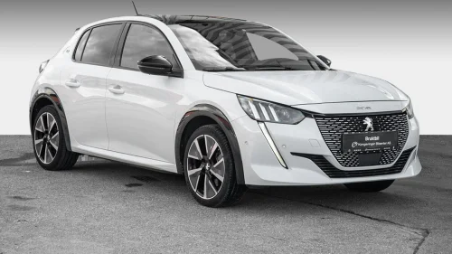 PEUGEOT 208 GT Pack 136hk Adaptiv cruisekontroll, Panorama glasstak