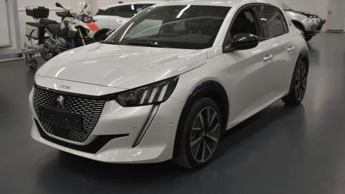 PEUGEOT 208 GT Pack 136hk