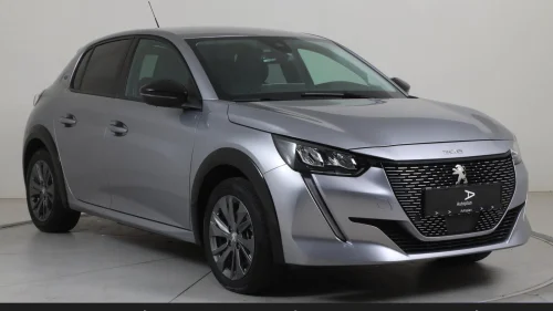 PEUGEOT 208 Allure 136hk Cruise/Kamera/LED/Carplay/DAB/BT